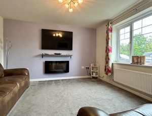 Lounge- click for photo gallery